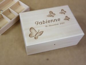 Schatulle Schmetterlinge